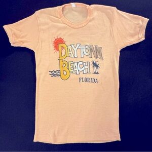 Peach Daytona Beach Baby T circa 1970s T-shirt XS